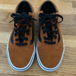 Brand new Vans classic sneaker